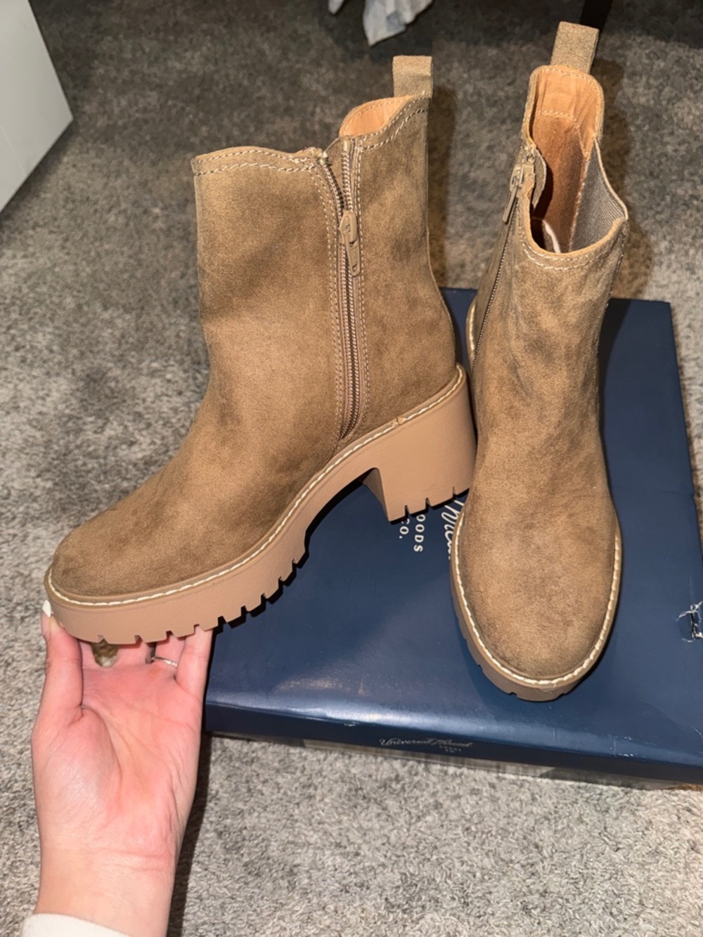 Universal Thread Tan Suede Lug Sole Ankle Boots